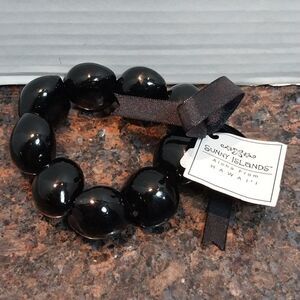 Hawaiian Polished Kukui Nut Bracelet...NEW